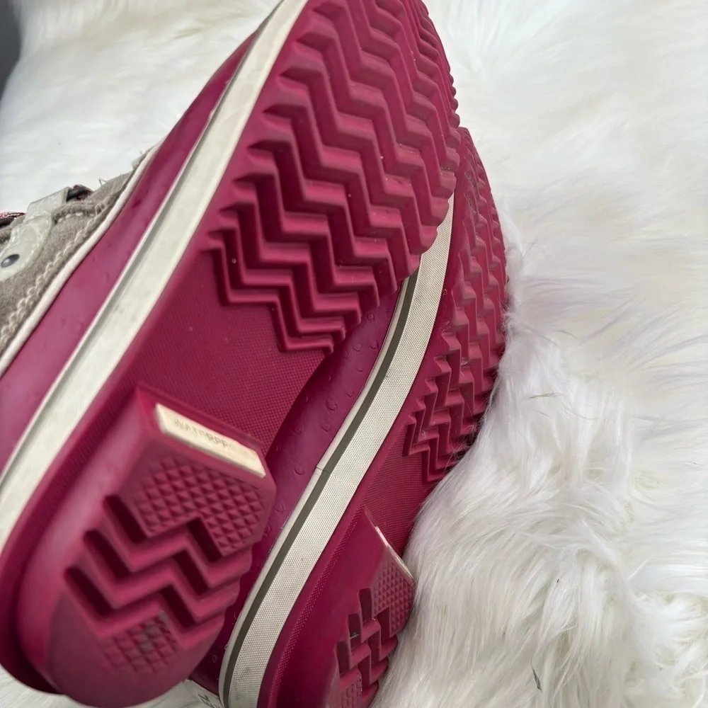 SOREL WINTER SNOW BOOTS GRAY AND PINK COLOR SIZE 5 WOMAN
